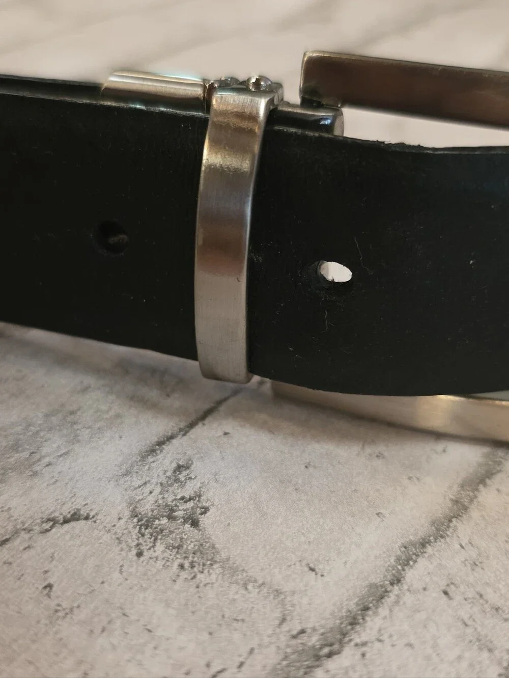 Perry Ellis Black/Brown Reversible Men's Leather Belt with Brushed Silver Buckle